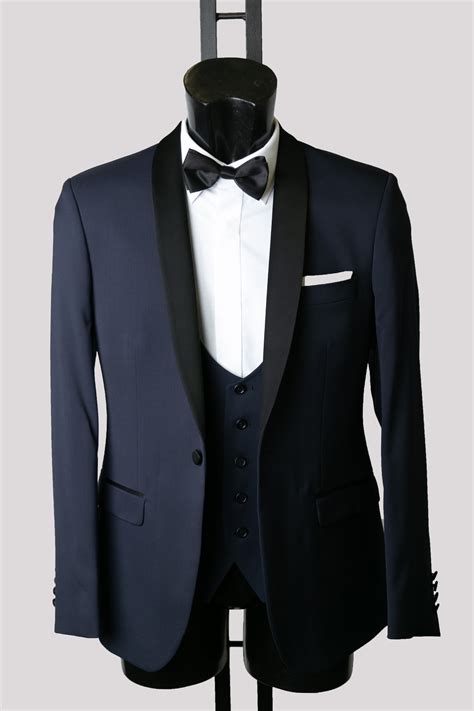 dinner suit hire near me.